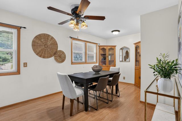 3083 Wilder Street N, Roseville, MN 55113