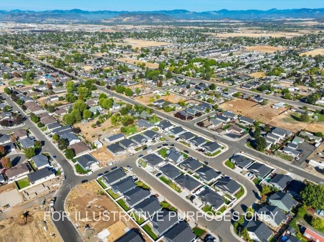 7913 Alyce Mae Way, White City, OR 97503