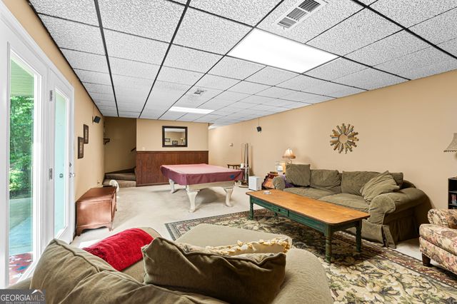 302 Smoke Rise Drive, Warner Robins, GA 31088