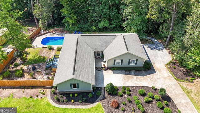 302 Smoke Rise Drive, Warner Robins, GA 31088