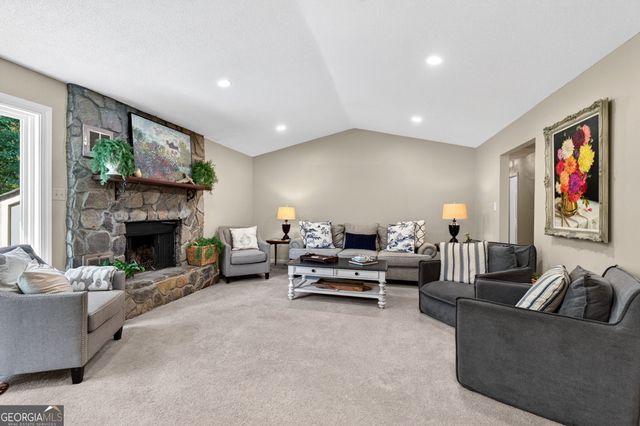 302 Smoke Rise Drive, Warner Robins, GA 31088