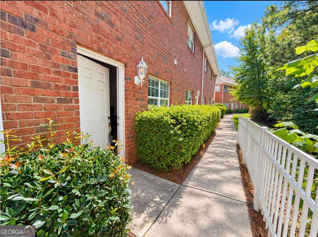 309 Creekstone Ridge, Woodstock, GA 30189 — photo 2