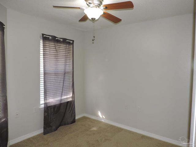 1100 Sweetbriar St, Pensacola, FL 32533