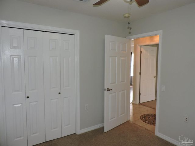 1100 Sweetbriar St, Pensacola, FL 32533