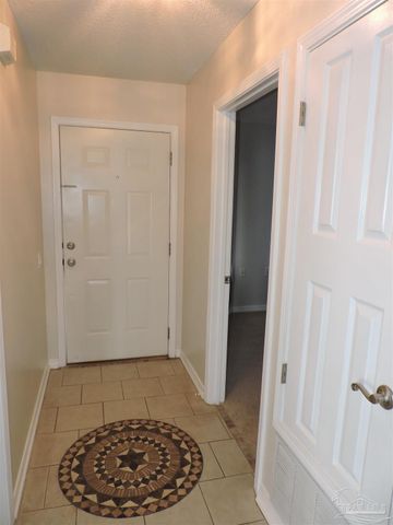 1100 Sweetbriar St, Pensacola, FL 32533