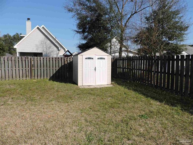 1100 Sweetbriar St, Pensacola, FL 32533