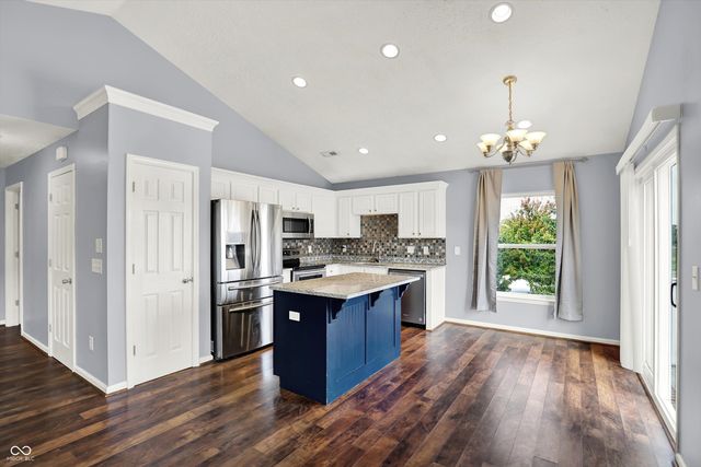 13410 White Granite Drive 1200, Fishers, IN 46038