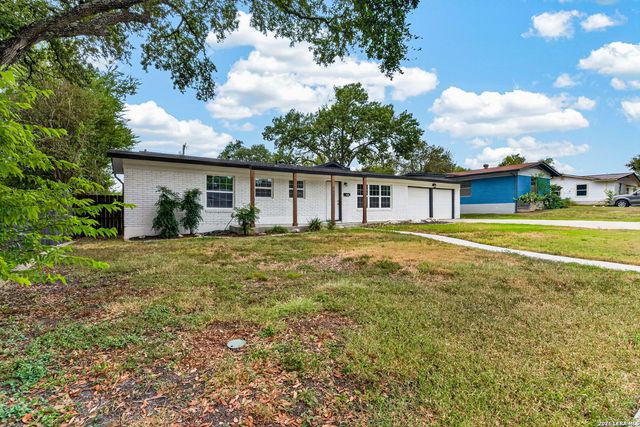 426 REDCLIFF DR, San Antonio, TX 78216