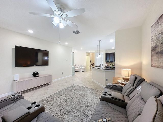 5307 CORTLAND DRIVE, Davenport, FL 33837