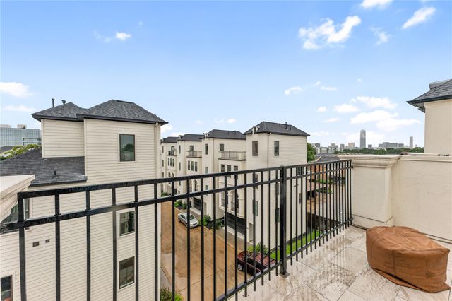 3334 Beverly Forest Drive, Houston, TX 77057