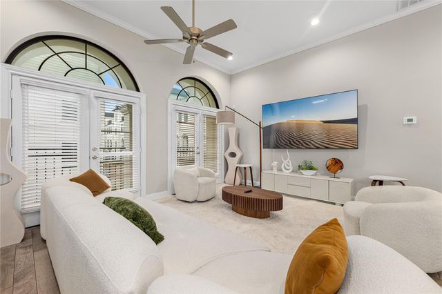 3334 Beverly Forest Drive, Houston, TX 77057