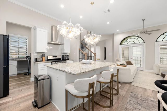 3334 Beverly Forest Drive, Houston, TX 77057