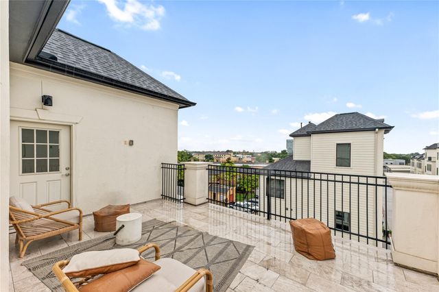 3334 Beverly Forest Drive, Houston, TX 77057