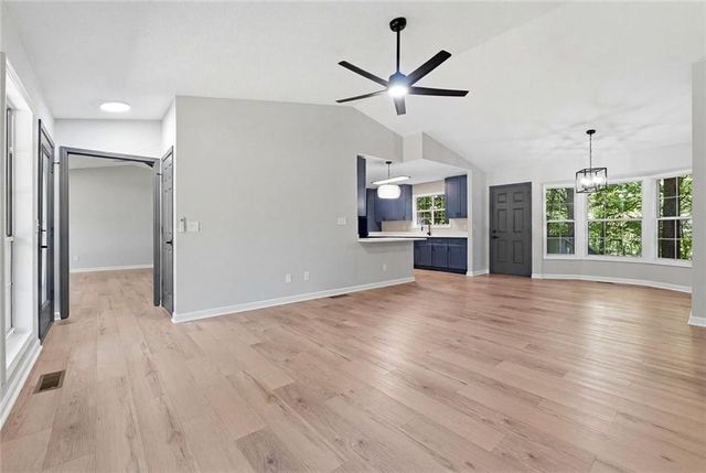 87 Harpers Place, Carrollton, GA 30117