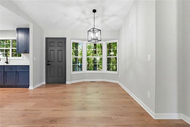 87 Harpers Place, Carrollton, GA 30117