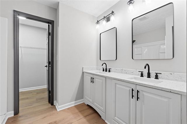 87 Harpers Place, Carrollton, GA 30117