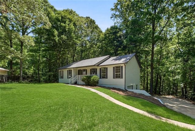 87 Harpers Place, Carrollton, GA 30117