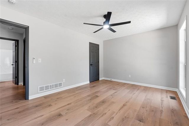 87 Harpers Place, Carrollton, GA 30117