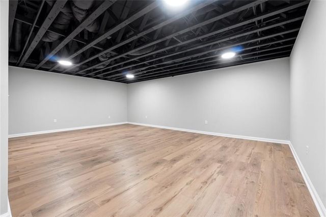 87 Harpers Place, Carrollton, GA 30117