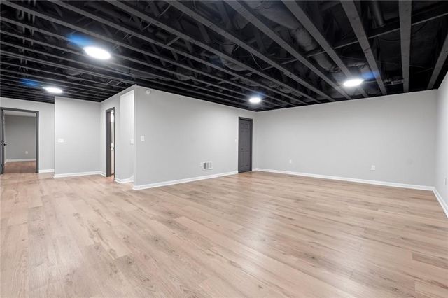 87 Harpers Place, Carrollton, GA 30117