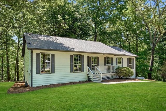 87 Harpers Place, Carrollton, GA 30117