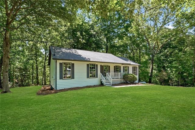 87 Harpers Place, Carrollton, GA 30117