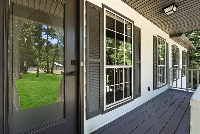 87 Harpers Place, Carrollton, GA 30117