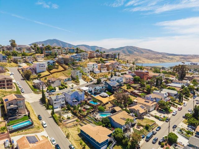 1114 Coronado Avenue, Spring Valley, CA 91977