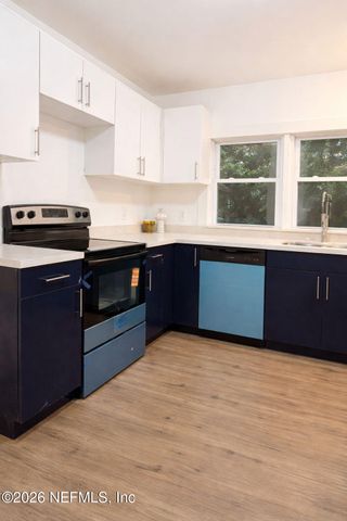 725 W 16 Street, Jacksonville, FL 32206