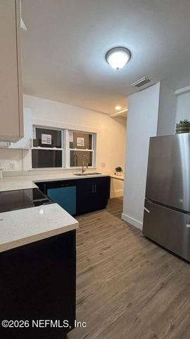 725 W 16 Street, Jacksonville, FL 32206