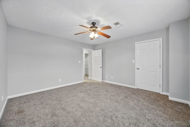 830 Professional Park Dr Apt 1-2, Clarksville, TN 37040