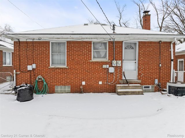 8243 Virgil Street, Dearborn Heights, MI 48127