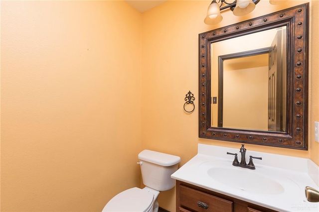 606 Barton Drive, Edinburg, TX 78541