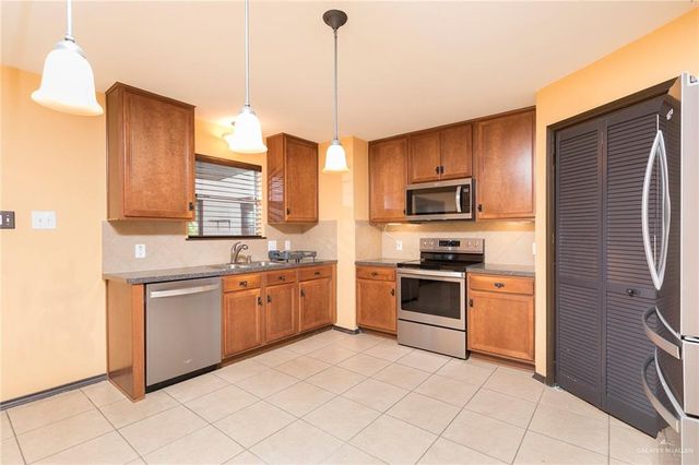 606 Barton Drive, Edinburg, TX 78541