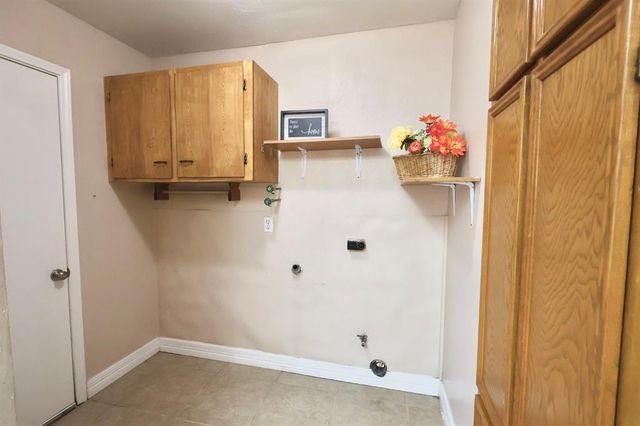 1217 E Brown Lane, Deer Park, TX 77536