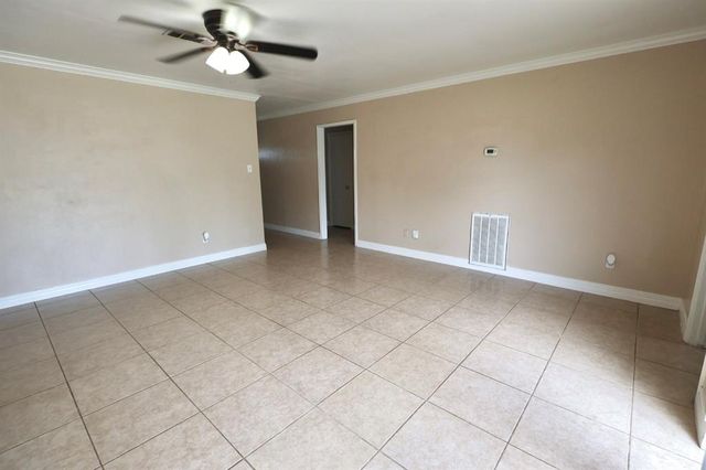 1217 E Brown Lane, Deer Park, TX 77536