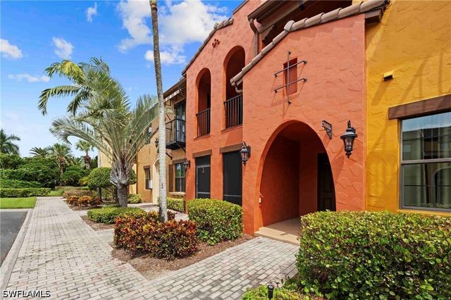 9050 Capistrano ST N 4102, Naples, FL 34113