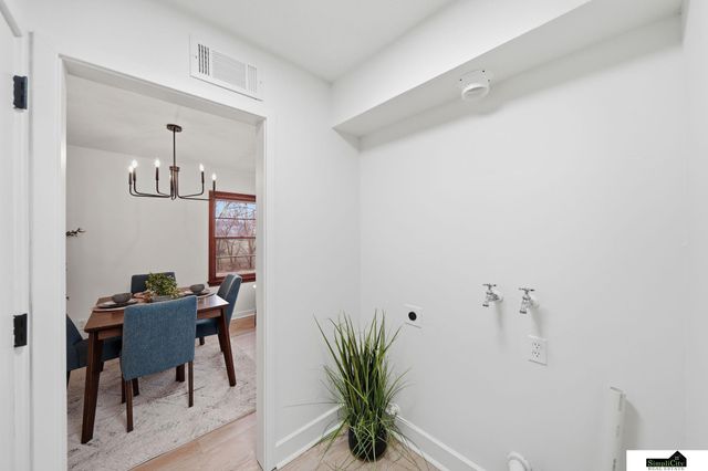 3330 Gott Circle, Lincoln, NE 68524