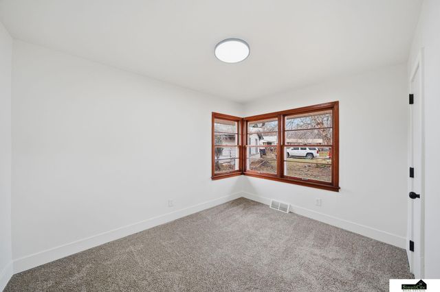 3330 Gott Circle, Lincoln, NE 68524