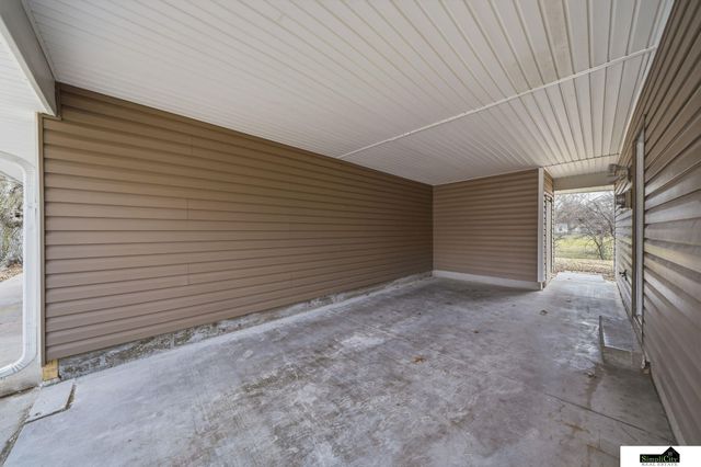 3330 Gott Circle, Lincoln, NE 68524