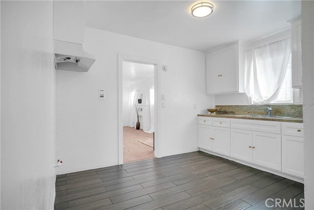 332 E 79th Street, Los Angeles, CA 90003