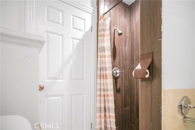 332 E 79th Street, Los Angeles, CA 90003