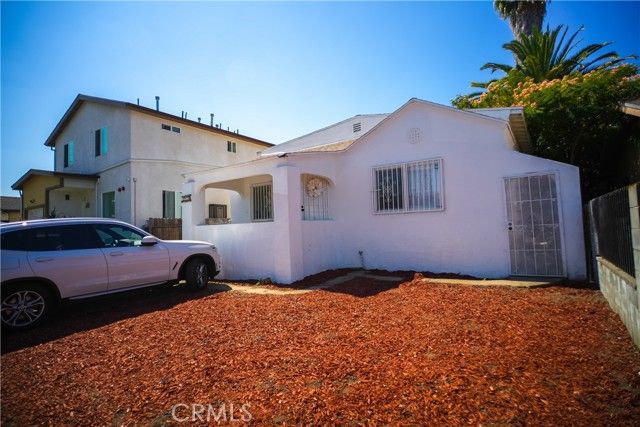 332 E 79th Street, Los Angeles, CA 90003