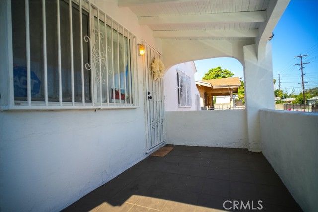 332 E 79th Street, Los Angeles, CA 90003