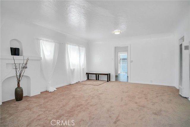 332 E 79th Street, Los Angeles, CA 90003