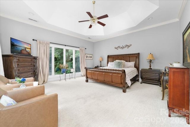 9128 Shorewood Place, Belmont, NC 29012