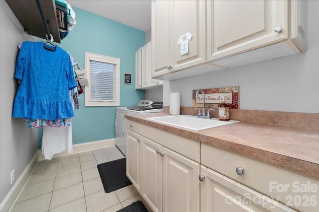 9128 Shorewood Place, Belmont, NC 29012