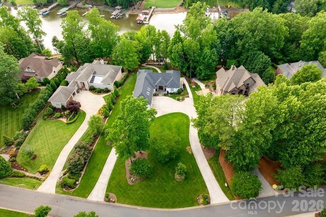 9128 Shorewood Place, Belmont, NC 29012
