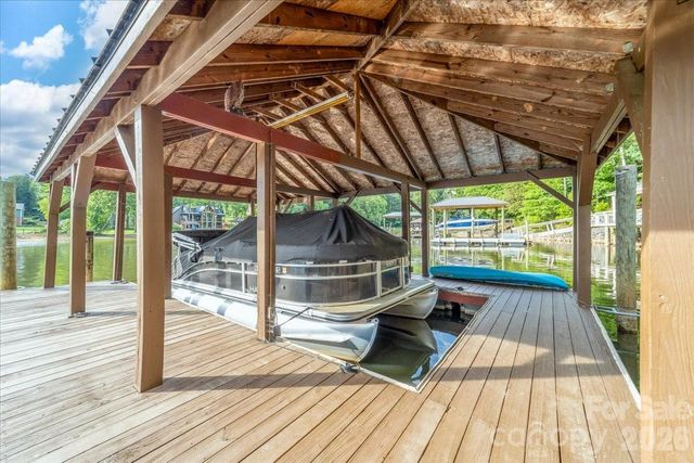 9128 Shorewood Place, Belmont, NC 29012