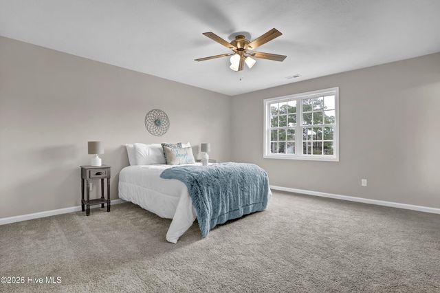 121 Walnut Hills Drive, Richlands, NC 28574